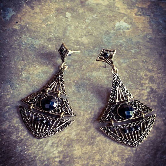 Antique Silver Boho Garnet Lantern Earrings - Picture 6 of 8